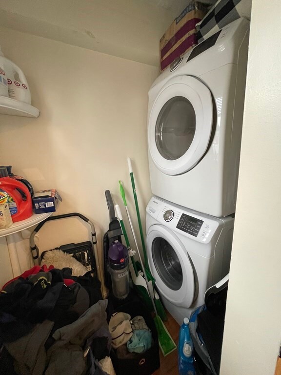 14 Roberts St unit 2, Quincy, MA 02169 - photo 3