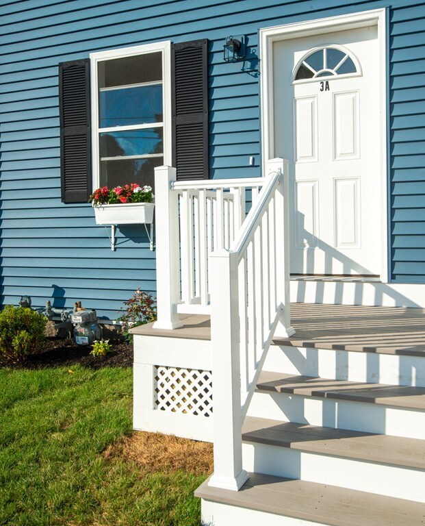 3 County St unit A, Peabody, MA 01960 - photo 3