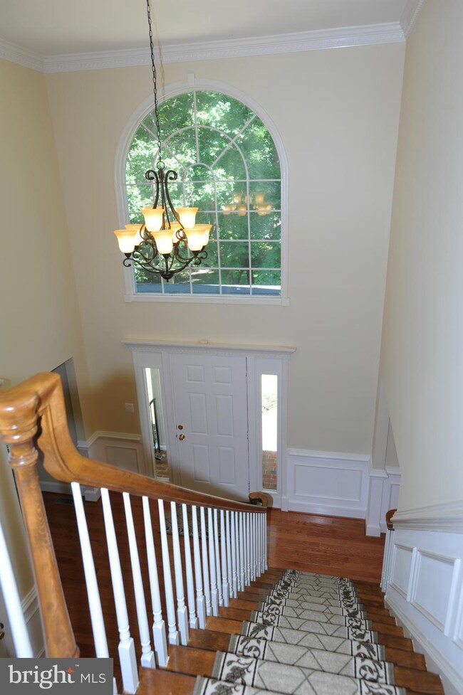 12676 Cobblestone Ct, Manassas, VA 20112 - photo 6