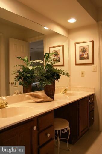 16652 Purcival Ct, Dumfries, VA 22025 - photo 3