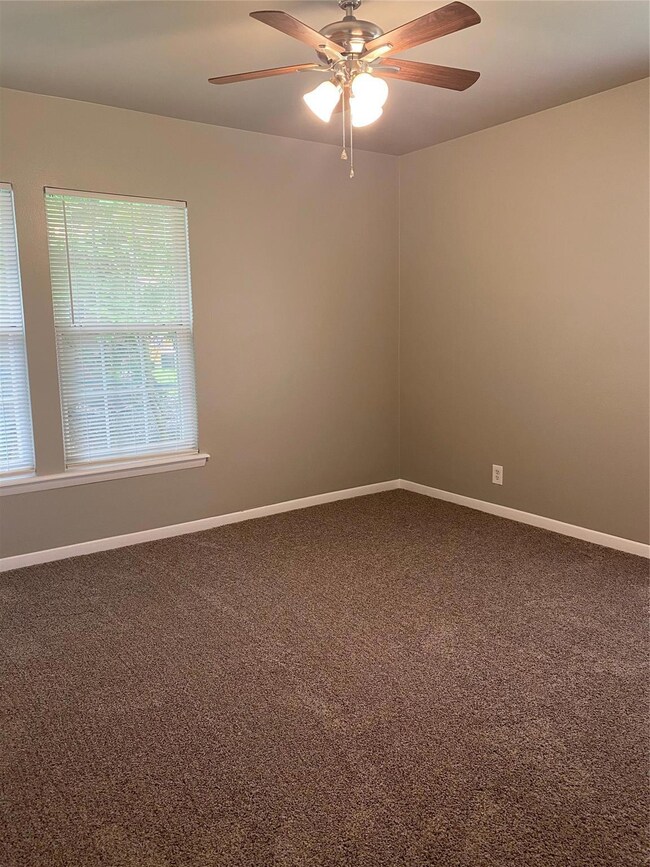 1238 S Brazos St, Weatherford, TX 76086 - photo 5