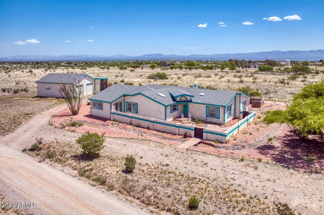 6917 S Thorneydale Ln, Hereford, AZ 85615 | MLS# 6551705 | Homes.com