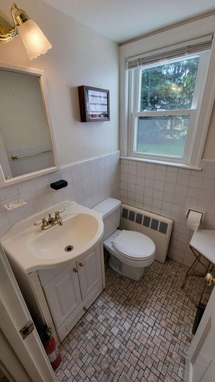 35 Bay State Rd, Wellesley Hills, MA 02481 - photo 7