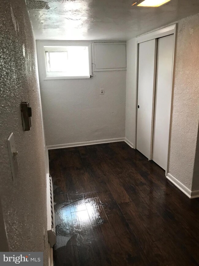 44 E High St unit 6, Pottstown, PA 19464 - photo 6