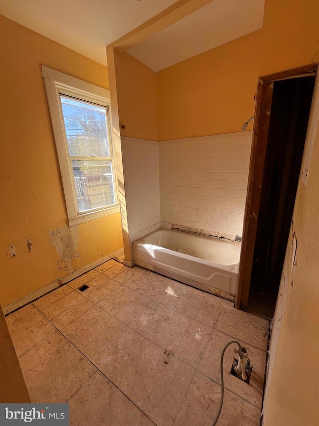 721 E 21st St, Baltimore, MD 21218 - photo 5