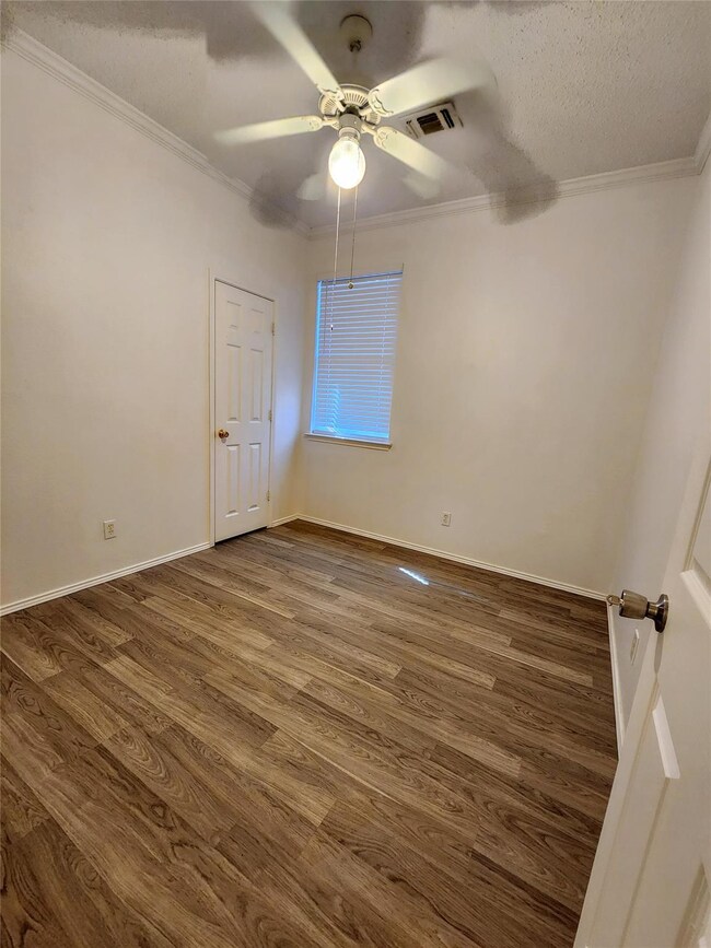 3936 Overlake Dr, Denton, TX 76210 - photo 7