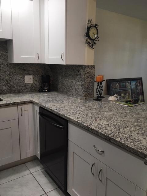 209 Windsor J, West Palm Beach, FL 33417 - photo 7