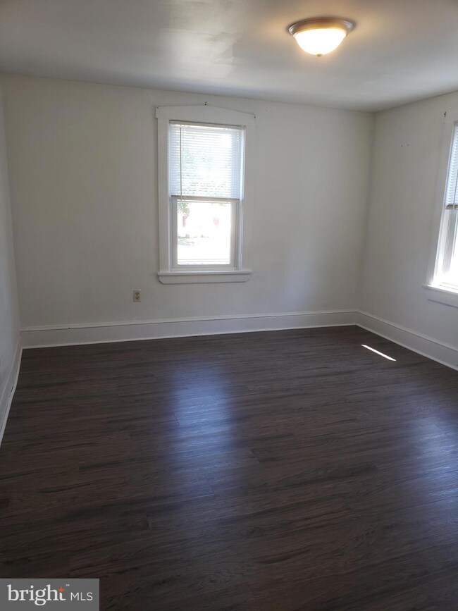 406 W Broad St unit 2, Palmyra, NJ 08065 - photo 6