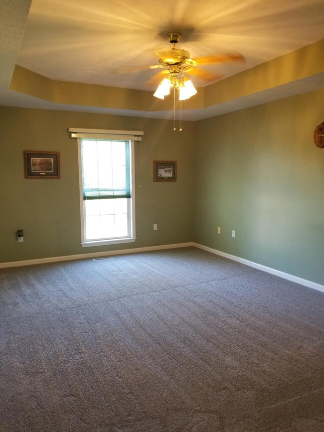 402 Frost Rd, Crossville, TN 38571 - photo 6