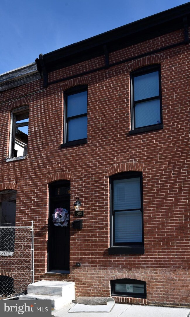 808 N Patterson Park Ave, Baltimore, MD 21205 - photo 2