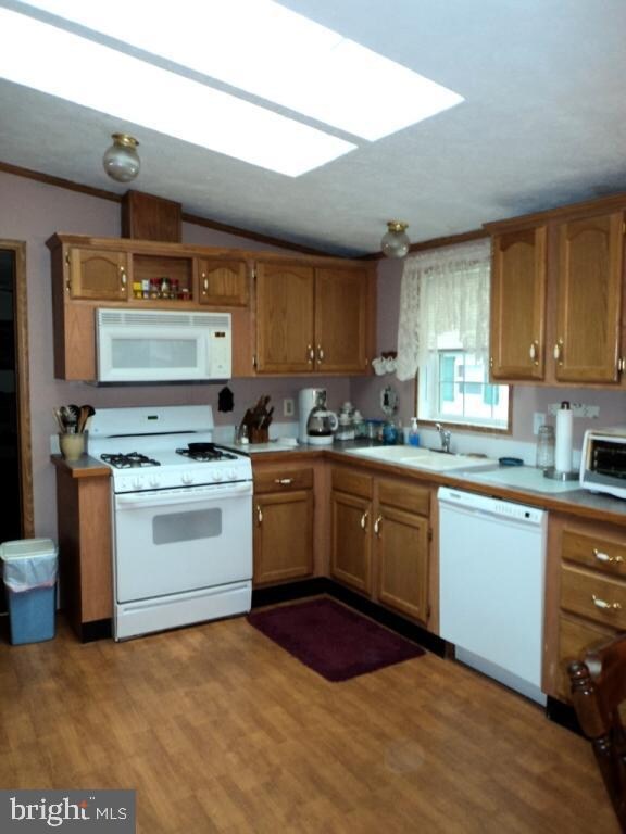 136 Greenbriar Cir, Lancaster, PA 17603 - photo 5