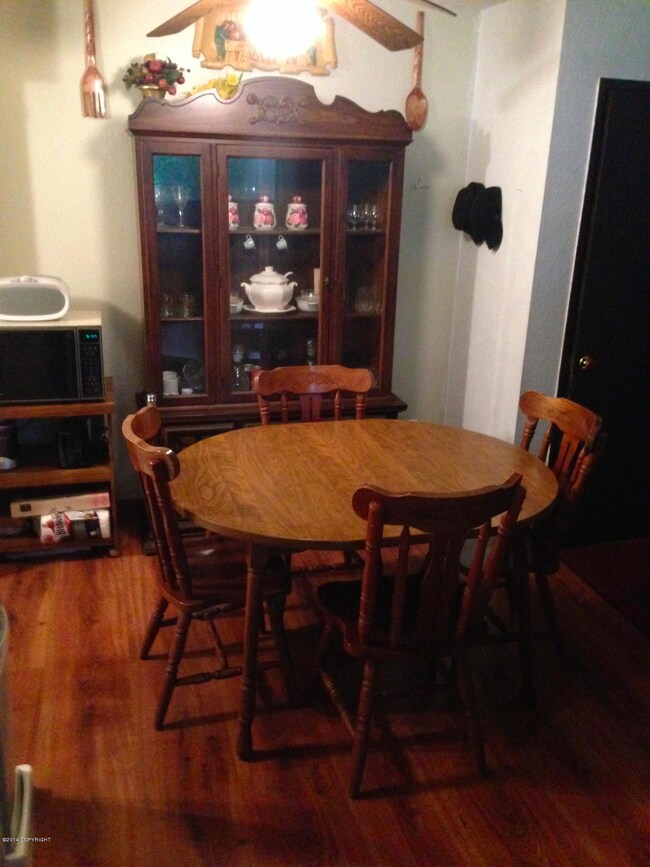 dining room May 2014 Photo Stream - 142