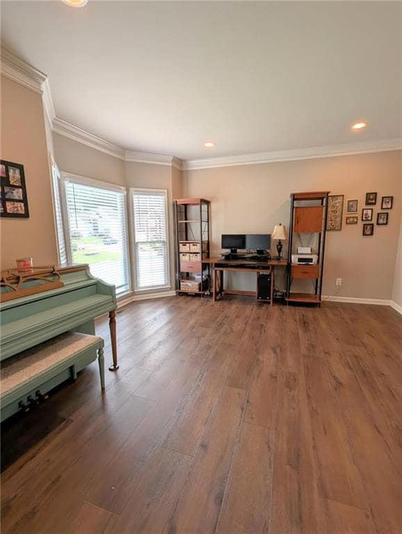 Large office or living area space with bay windows