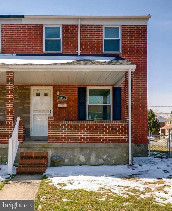 1052 Foxchase Ln, Essex, MD 21221 - photo 2