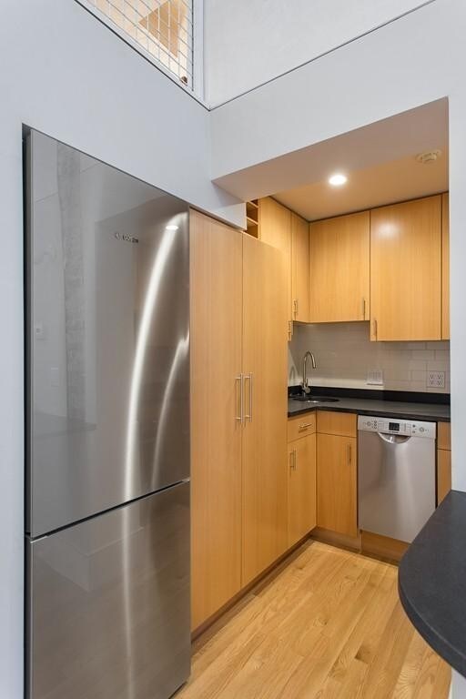 107 N St unit B, Boston, MA 02127 - photo 4