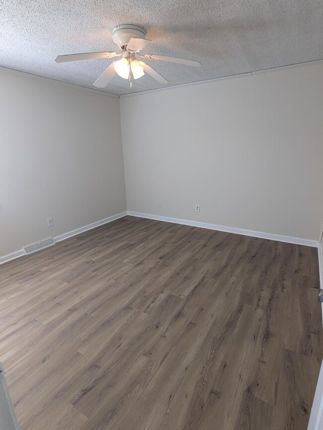 616 Rosa Dr unit B, Lebanon, TN 37087 - photo 7