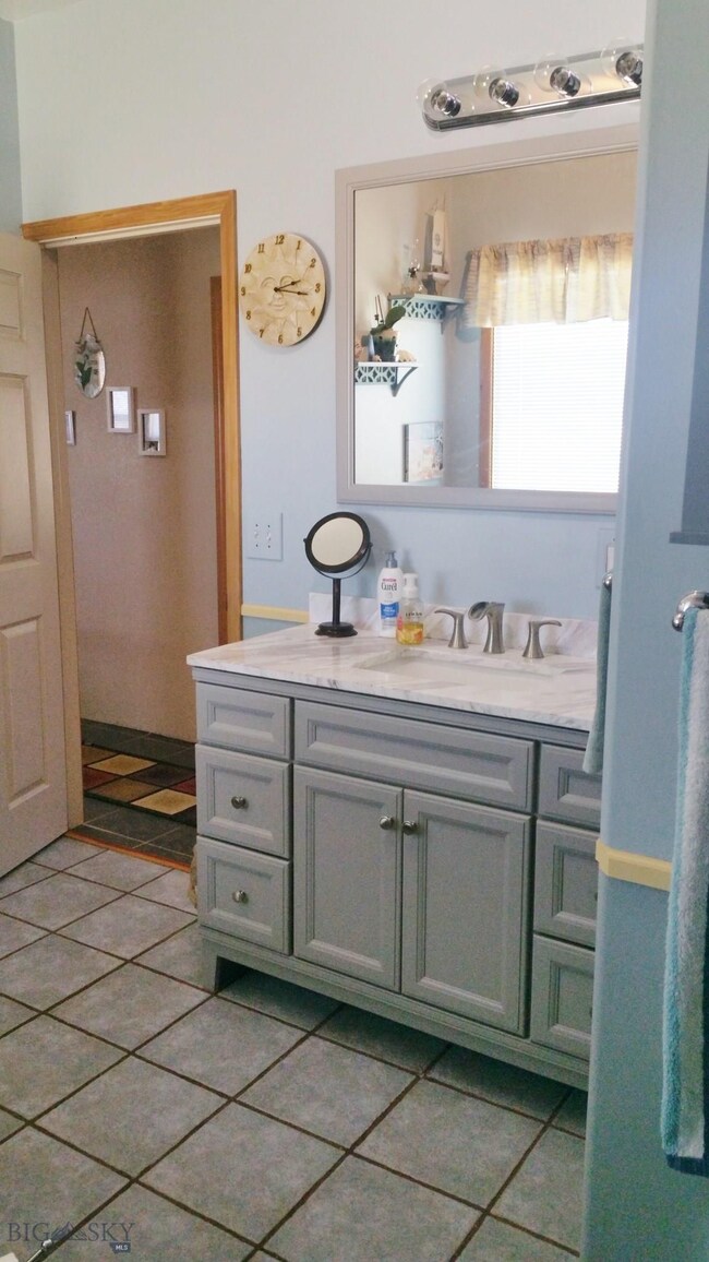 1217 Lovers Leap Rd, Dillon, MT 59725 - photo 5