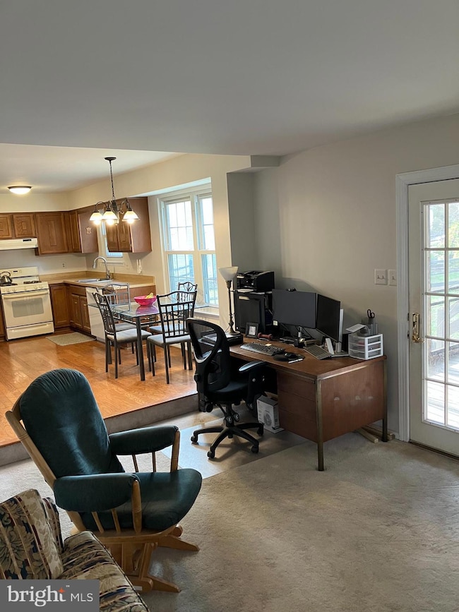 18424 Flower Hill Way, Gaithersburg, MD 20879 - photo 5