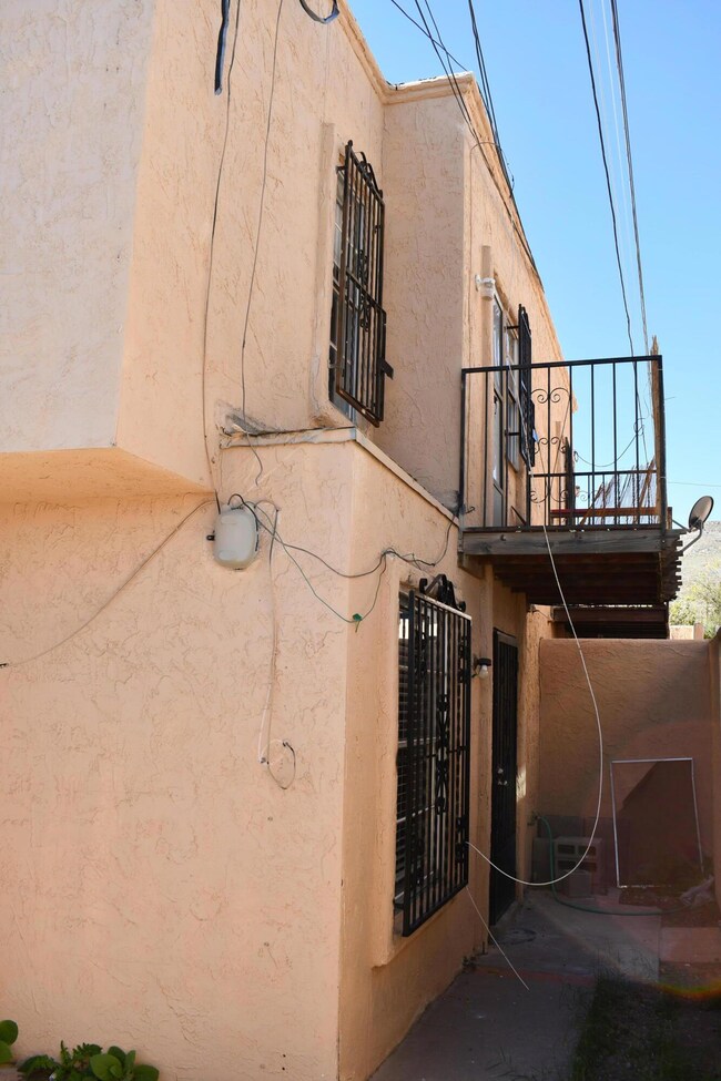 2520 San Jose Ave unit 6, El Paso, TX 79930 - photo 5