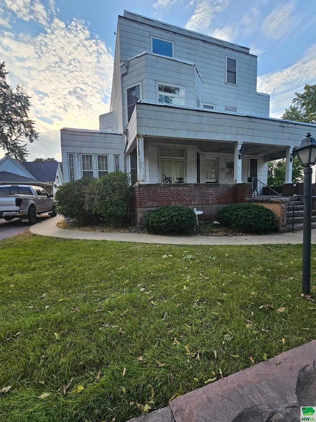 401 Central Ave SW, Le Mars, IA 51031 - photo 3