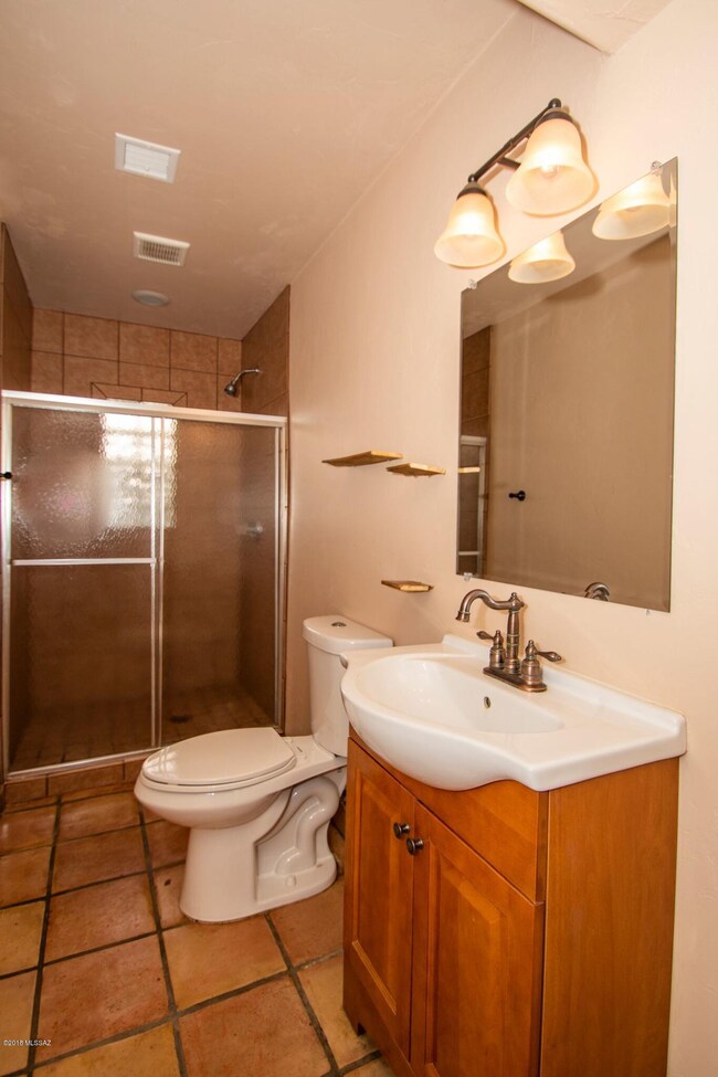 Edison Front Bath rm