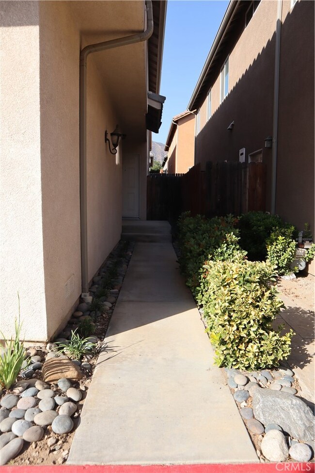 13738 Barbara Ln, Sylmar, CA 91342 - photo 6