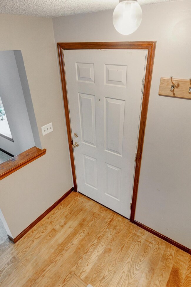 7469 Gardenview Place, Dublin, OH 43016 - photo 3