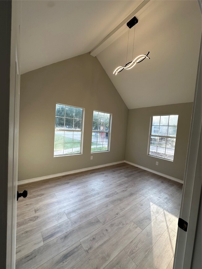 606 County Road 379, Cleveland, TX 77328 - photo 4