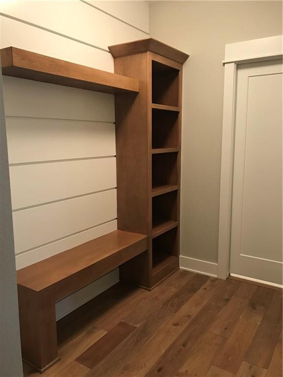 9710 Marnewood Dr, Johnston, IA 50131 - photo 2