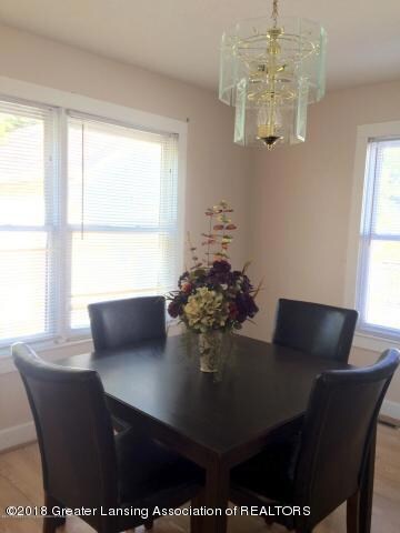 422 S Butler Blvd, Lansing, MI 48915 - photo 3