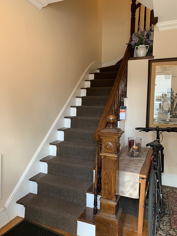 154 H St unit 3, Boston, MA 02127 - photo 2