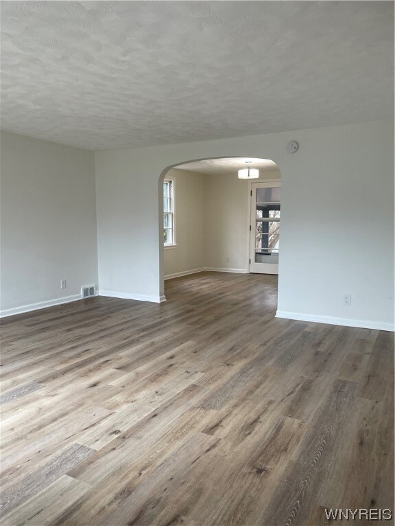 408 Bennett St, North Tonawanda, NY 14120 - photo 7