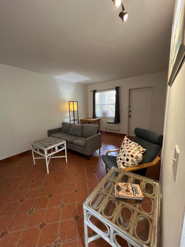 311 Inlet Way unit 11, West Palm Beach, FL 33404 - photo 5