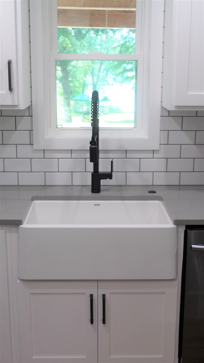 12480 Meyers Point Dr, Loogootee, IN 47553 - photo 5