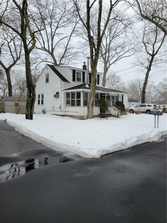 186 Custer St, Warwick, RI 02889 - photo 2