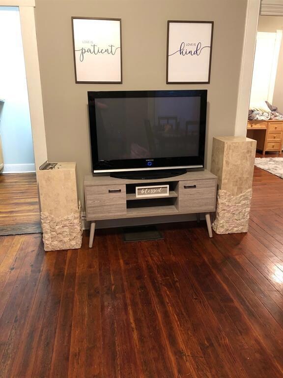 1020 Chestnut St, Columbus, IN 47201 - photo 4