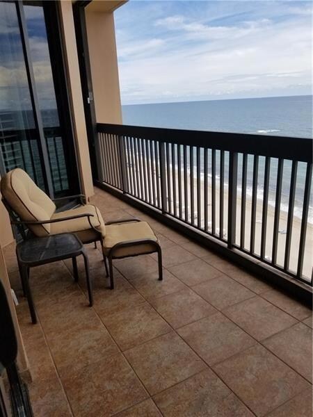 The Criterion unit PH2, Pompano Beach, FL 33062 - photo 2