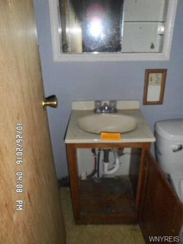 253 Vandervoort St, North Tonawanda, NY 14120 - photo 6