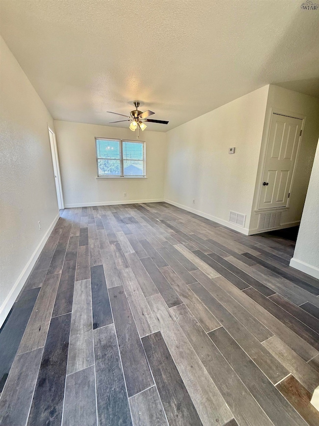 4717 Bonny Dr, Wichita Falls, TX 76302 - photo 5