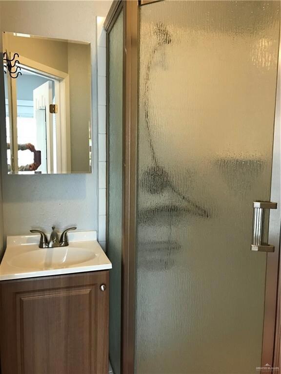 4008 Mallard Dr, Mission, TX 78572 - photo 6