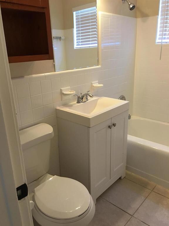 957 31st St, West Palm Beach, FL 33407 - photo 6