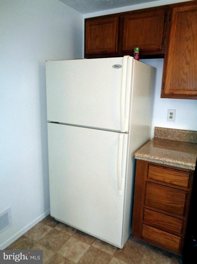 1109 Patriot Ln, Bowie, MD 20716 - photo 7