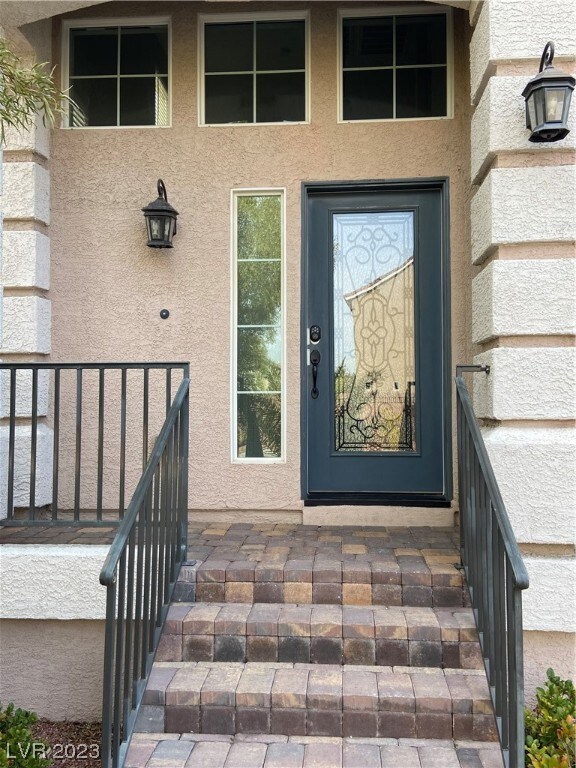 7202 S Bronco St, Las Vegas, NV 89118 - photo 2