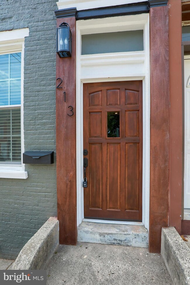 213 Walnut St, Columbia, PA 17512 - photo 4