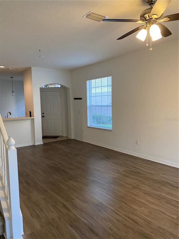 10011 Tranquility Way, Tampa, FL 33625 - photo 7