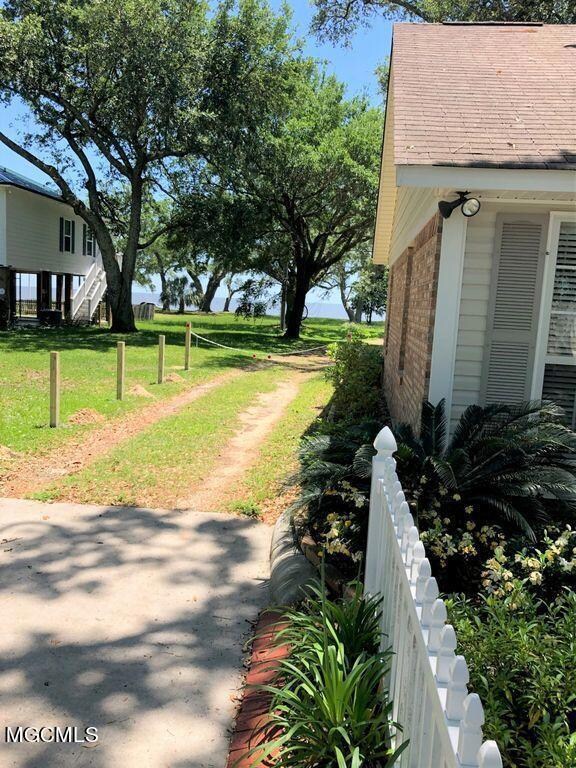 Driveway with view