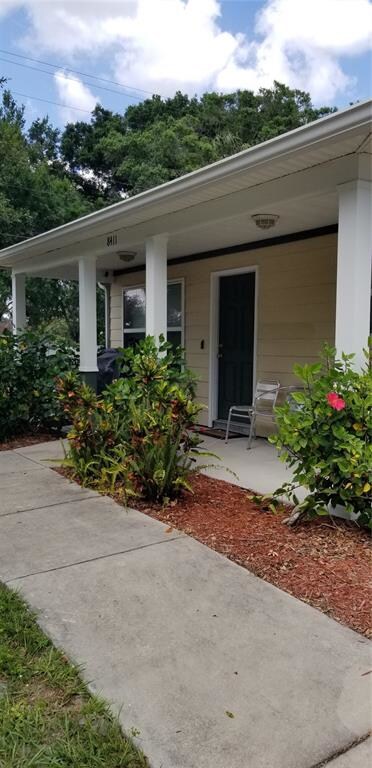 8411 Radio Ln, Tampa, FL 33619 - photo 3