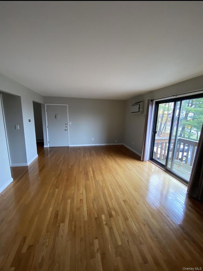 296 High Ave unit 2M, Nyack, NY 10960 - photo 5