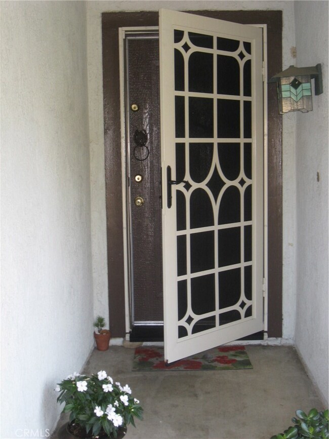 2031 Clemson St, San Bernardino, CA 92407 - photo 2