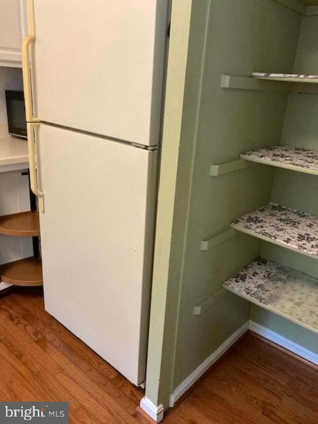 8946 Waldren Way, Lorton, VA 22079 - photo 7